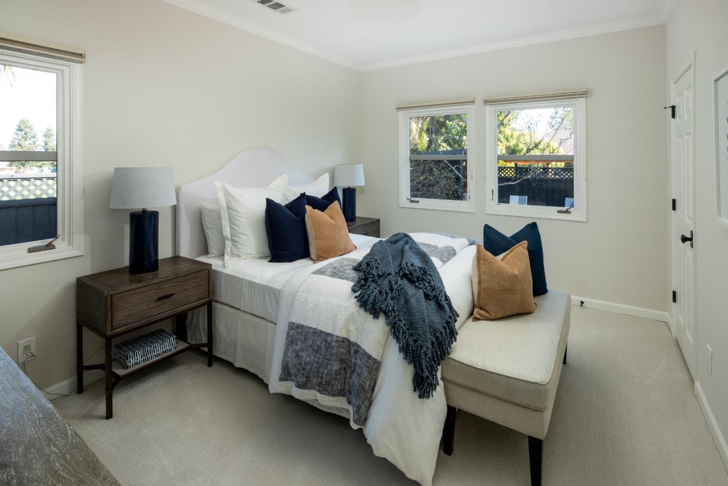 Detail Gallery Image 23 of 45 For 520 E Edith Ave, Los Altos,  CA 94022 - 5 Beds | 3/2 Baths