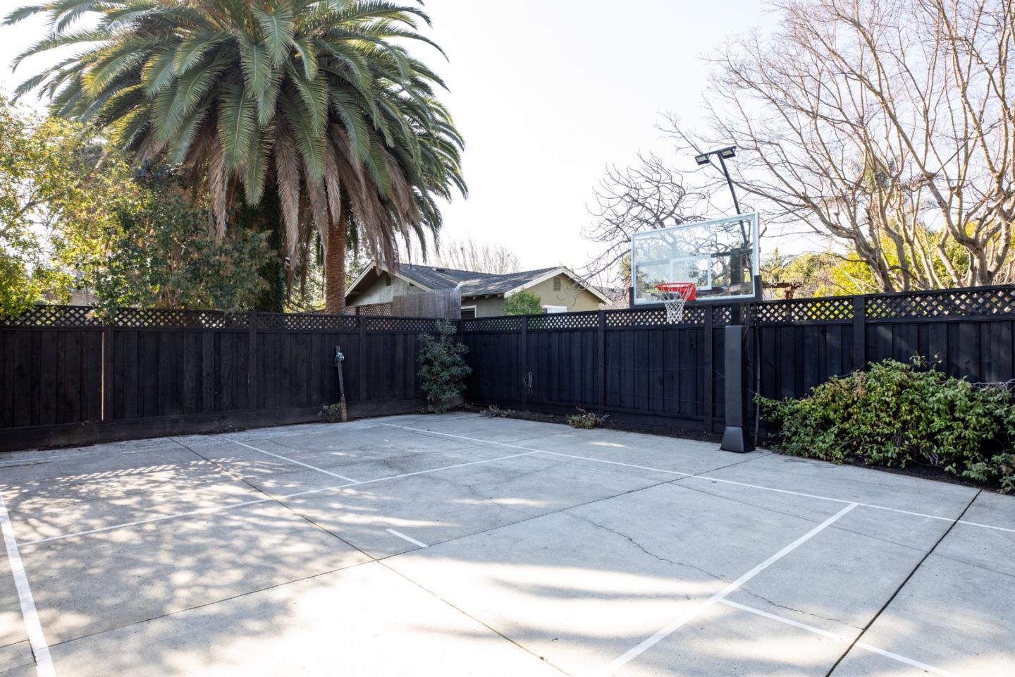 Detail Gallery Image 43 of 45 For 520 E Edith Ave, Los Altos,  CA 94022 - 5 Beds | 3/2 Baths