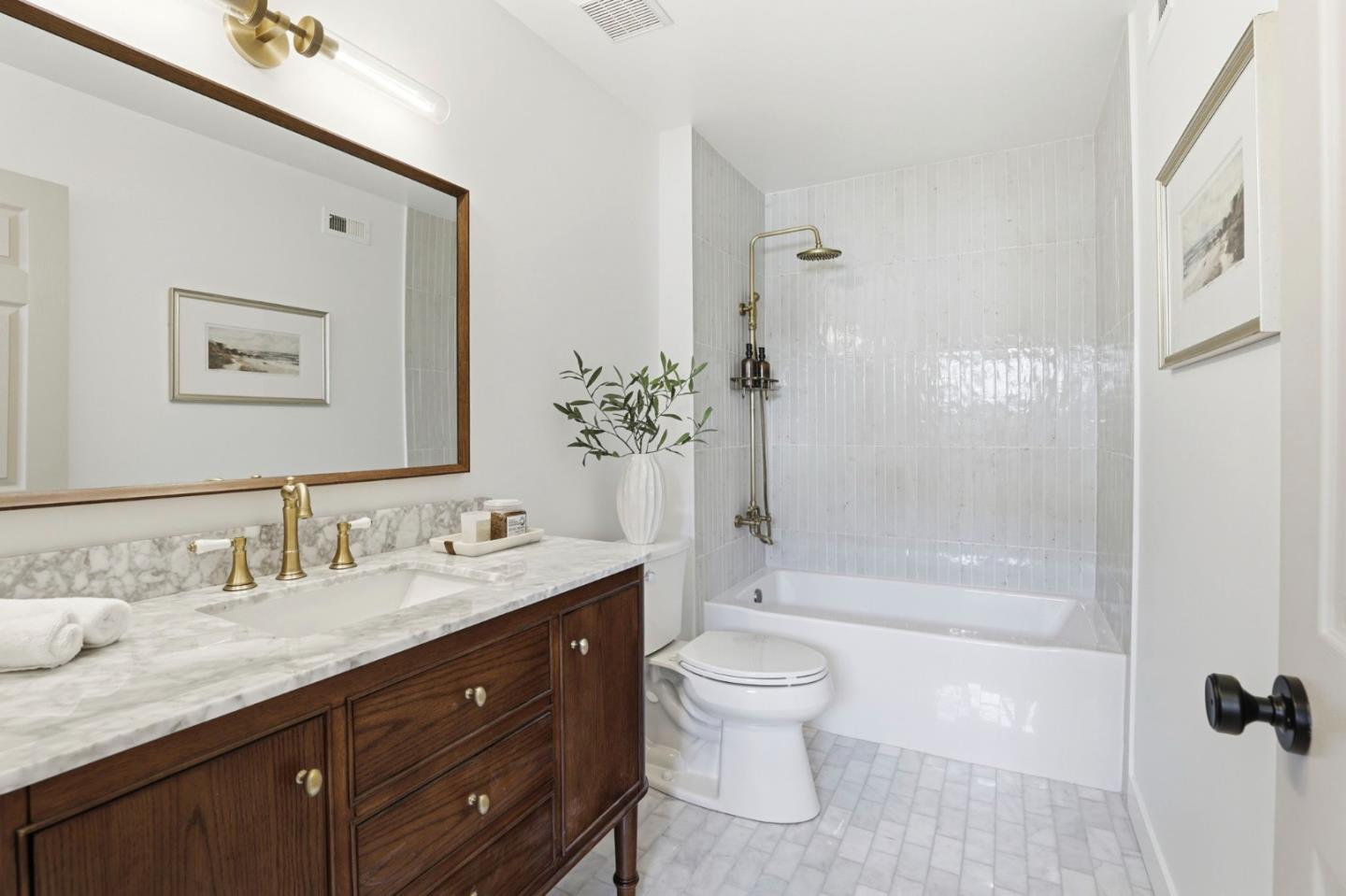 Detail Gallery Image 15 of 28 For 722 Duncanville Ct, Campbell,  CA 95008 - 2 Beds | 2/1 Baths