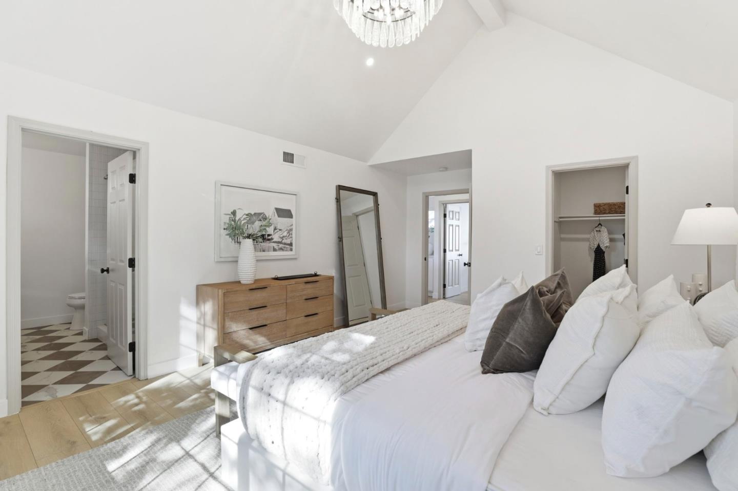 Detail Gallery Image 17 of 28 For 722 Duncanville Ct, Campbell,  CA 95008 - 2 Beds | 2/1 Baths