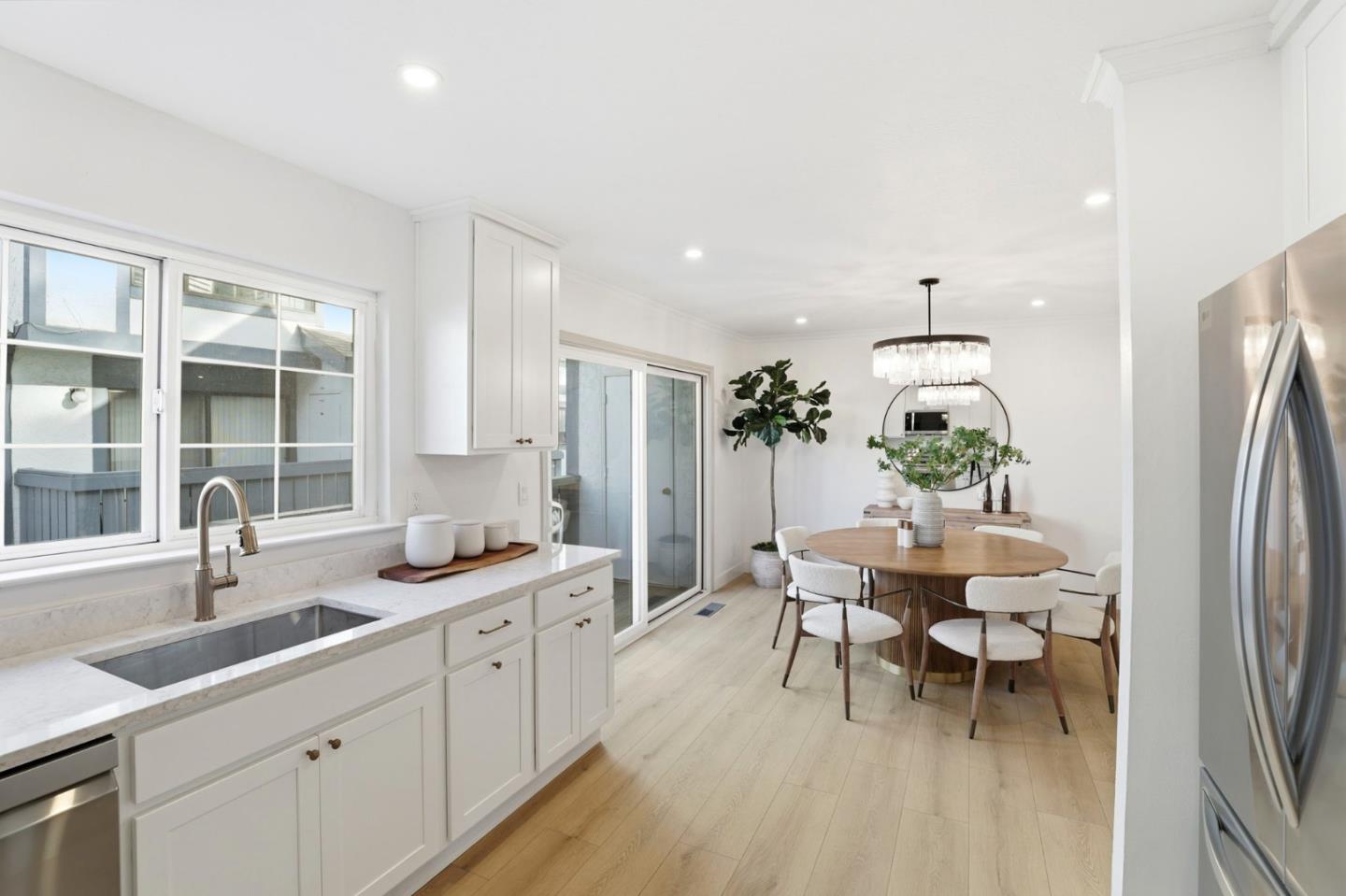 Detail Gallery Image 9 of 28 For 722 Duncanville Ct, Campbell,  CA 95008 - 2 Beds | 2/1 Baths