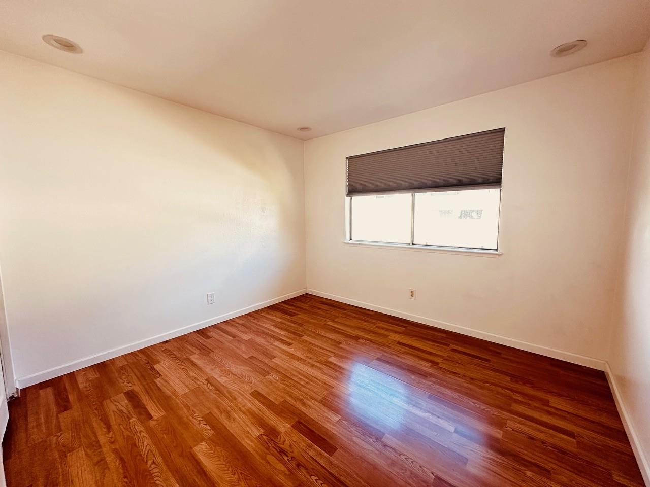 Detail Gallery Image 14 of 22 For 922 Ponselle Ln #3,  Capitola,  CA 95010 - 2 Beds | 1 Baths