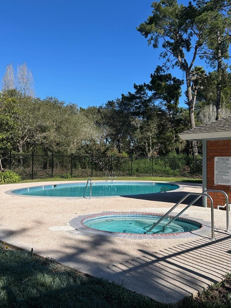 Detail Gallery Image 19 of 22 For 922 Ponselle Ln #3,  Capitola,  CA 95010 - 2 Beds | 1 Baths