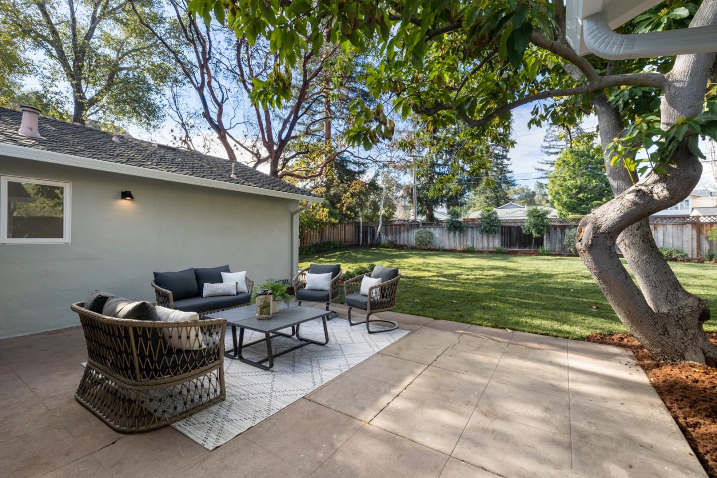 Detail Gallery Image 24 of 27 For 564 Orange Ave, Los Altos,  CA 94022 - 3 Beds | 2 Baths