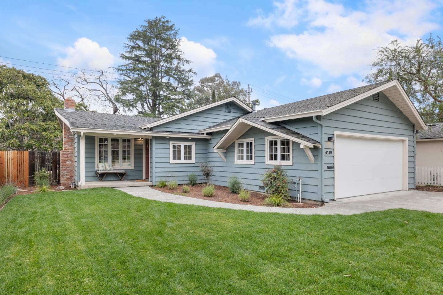 Front Image Thumbnail for ML82032679