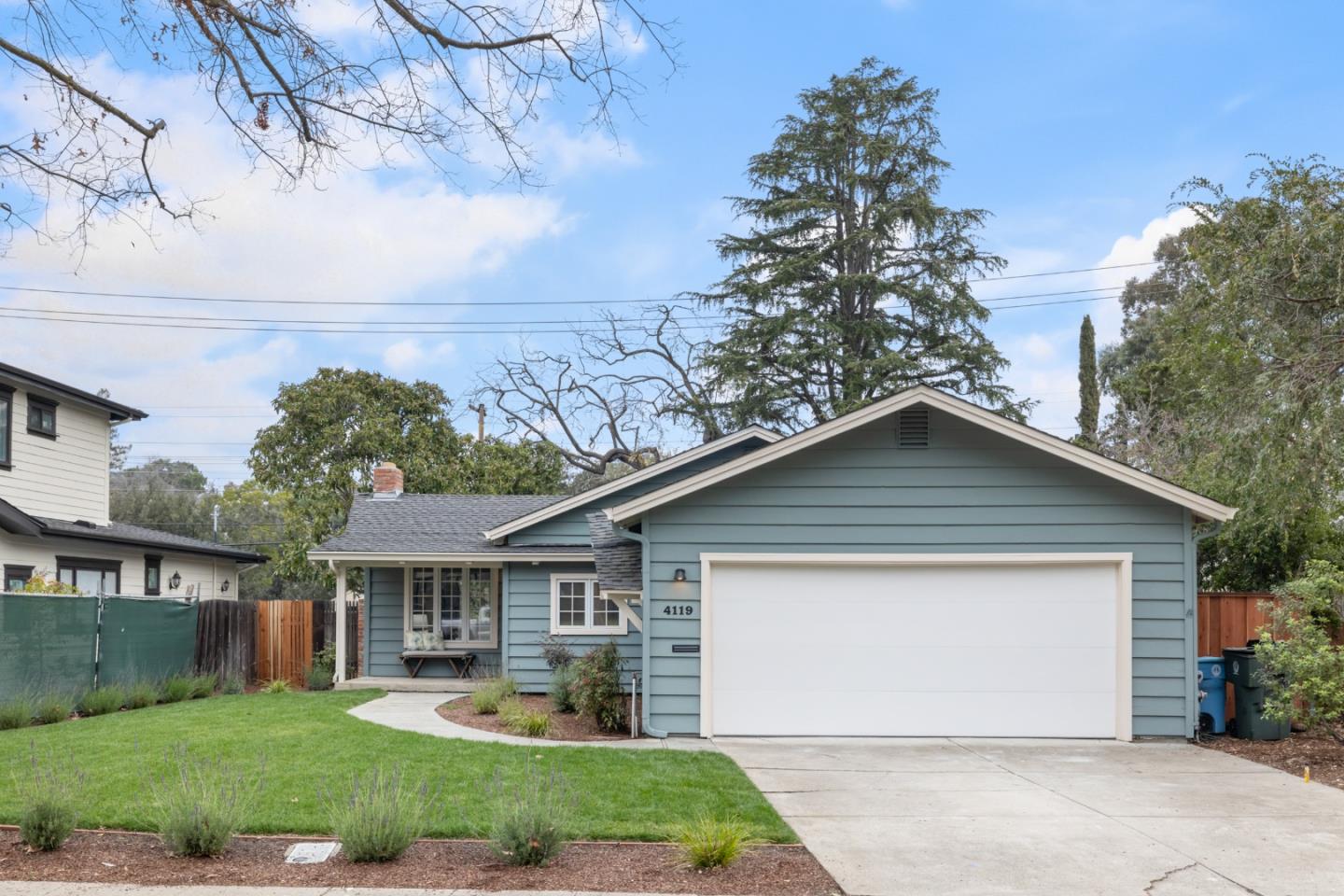 Detail Gallery Image 2 of 27 For 4119 Park Blvd, Palo Alto,  CA 94306 - 3 Beds | 2 Baths