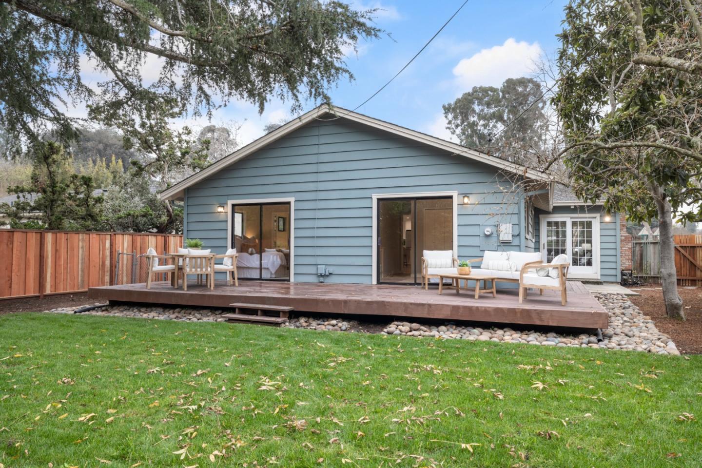 Detail Gallery Image 24 of 27 For 4119 Park Blvd, Palo Alto,  CA 94306 - 3 Beds | 2 Baths