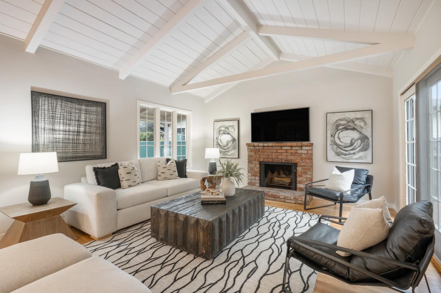 Detail Gallery Image 5 of 27 For 4119 Park Blvd, Palo Alto,  CA 94306 - 3 Beds | 2 Baths