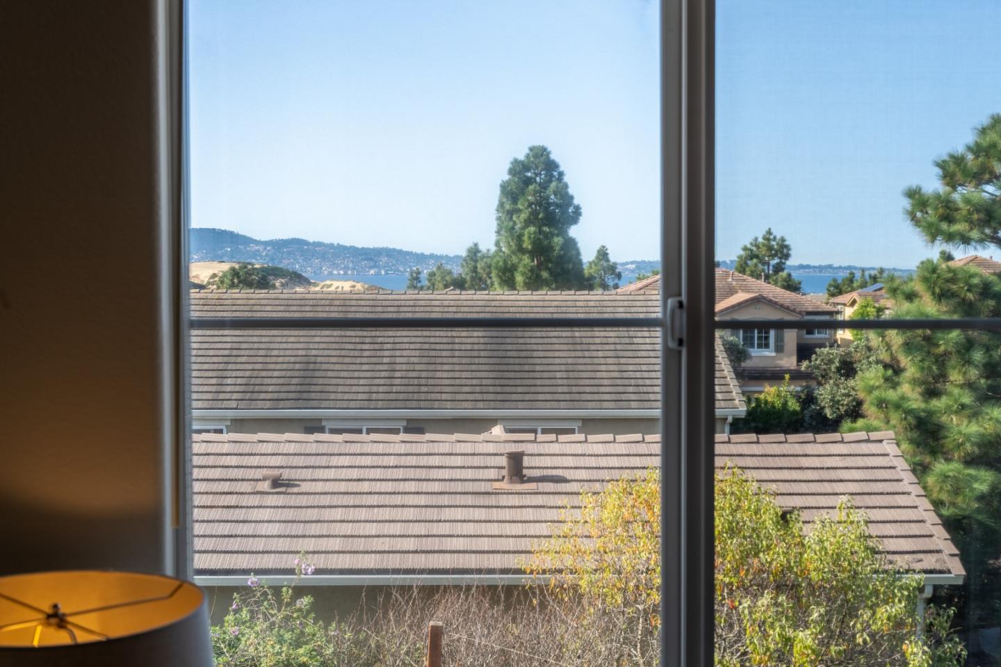 Detail Gallery Image 22 of 30 For 4750 Sea Crest Dr, Seaside,  CA 93955 - 4 Beds | 2/1 Baths