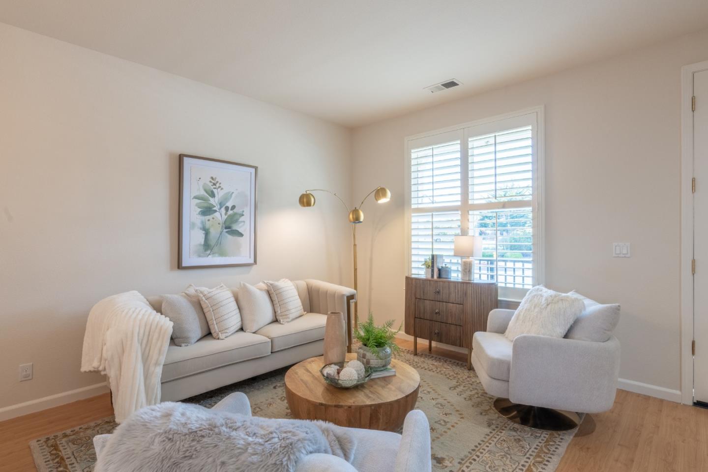 Detail Gallery Image 6 of 30 For 4750 Sea Crest Dr, Seaside,  CA 93955 - 4 Beds | 2/1 Baths