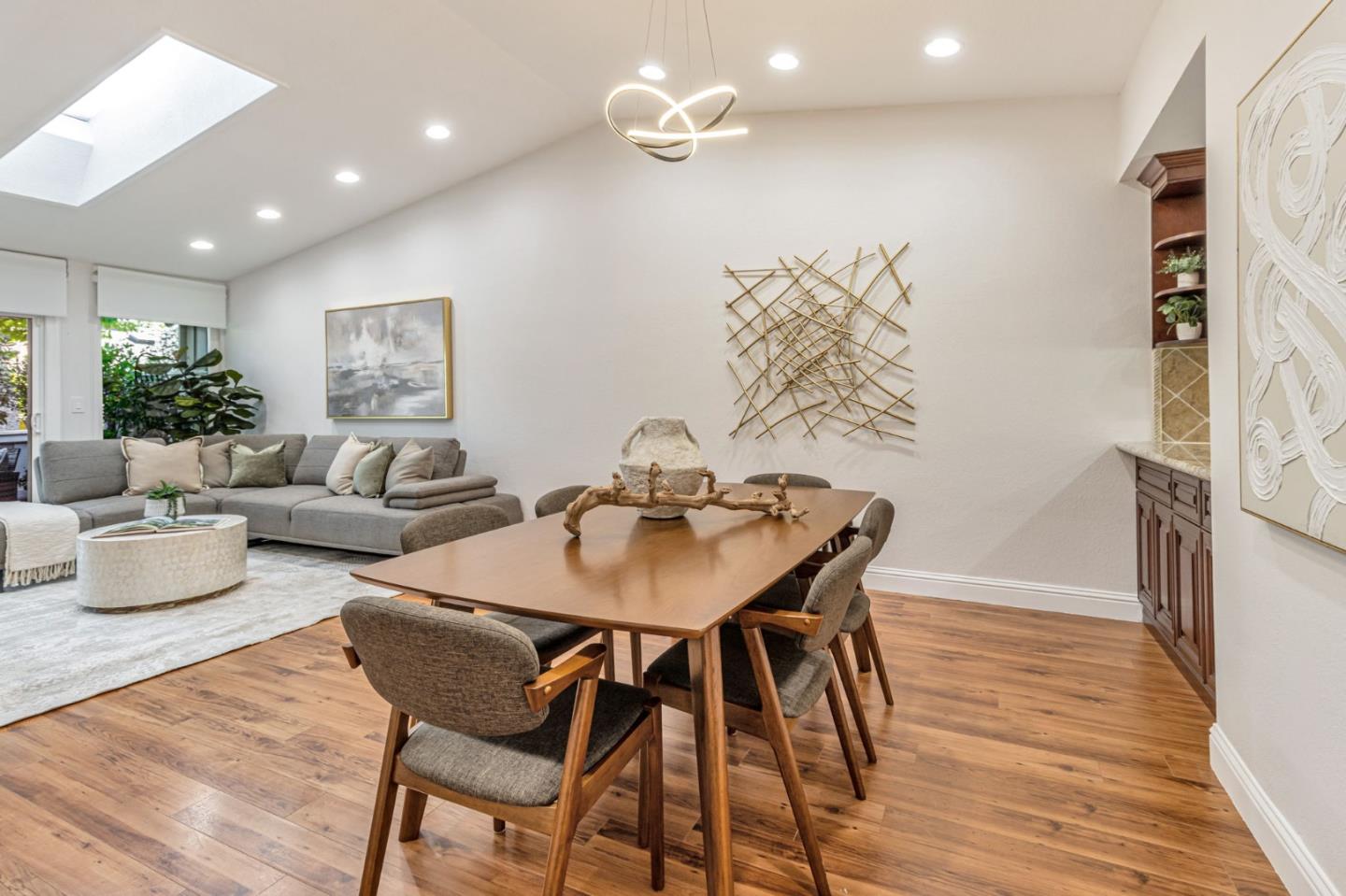 Detail Gallery Image 14 of 29 For 1108 Holly Oak Cir, San Jose,  CA 95120 - 2 Beds | 2 Baths