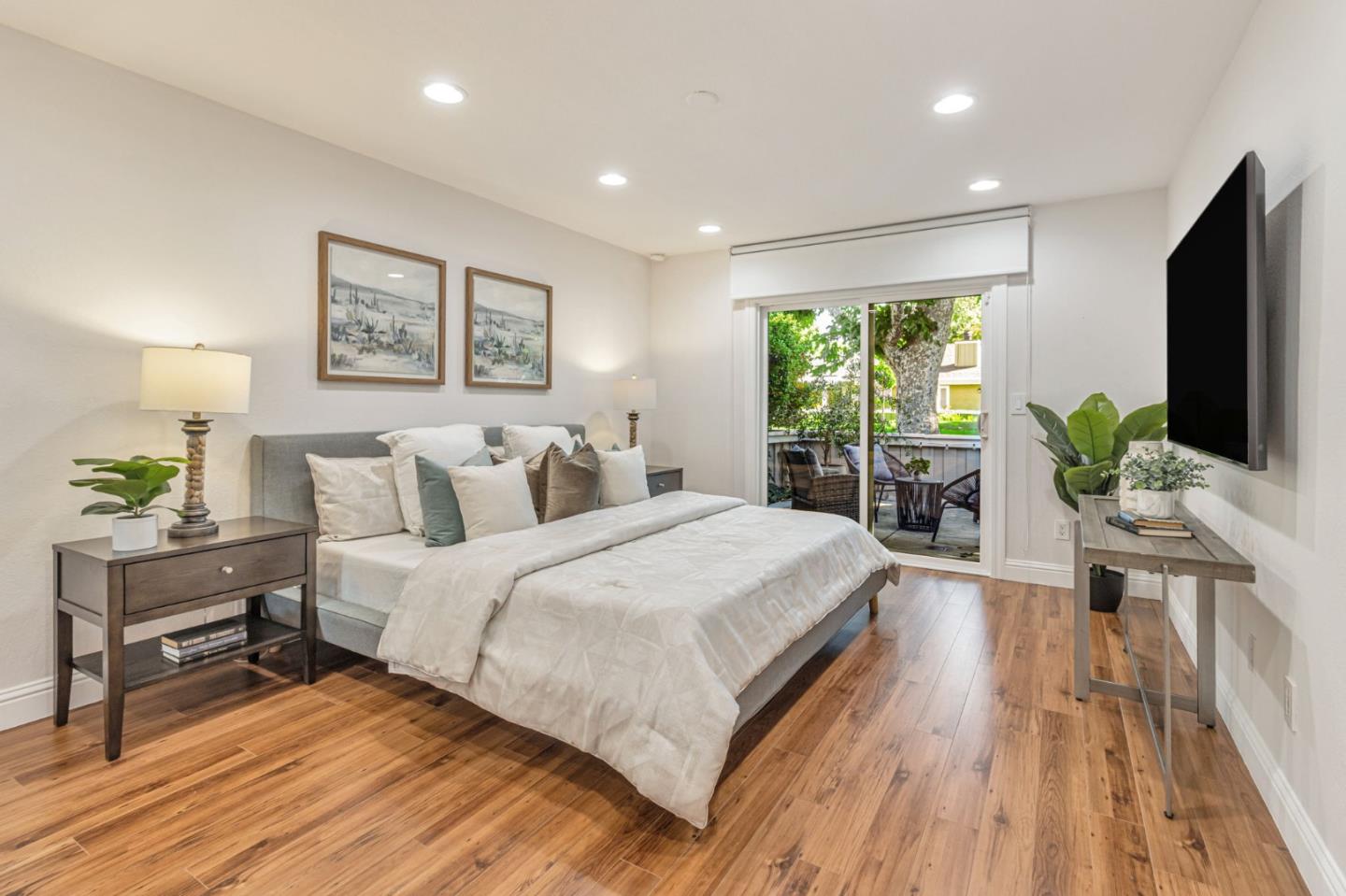 Detail Gallery Image 17 of 29 For 1108 Holly Oak Cir, San Jose,  CA 95120 - 2 Beds | 2 Baths