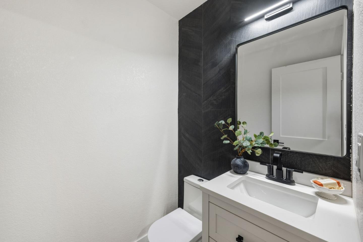 Photo #12: ML82032687 Listing: Photo #12