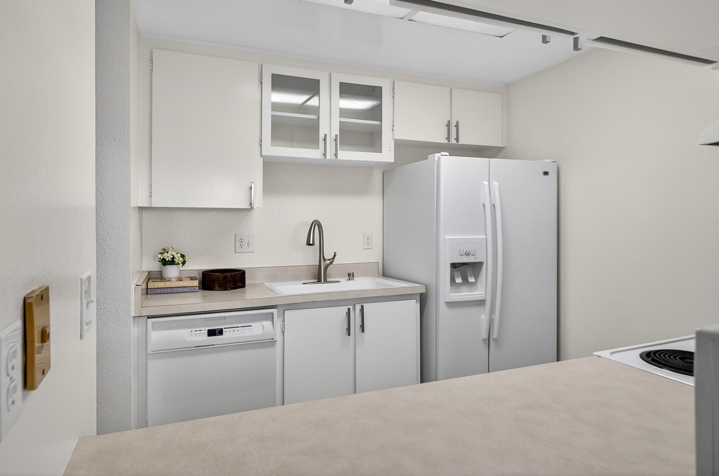 Photo #7: ML82032688 Listing: Photo #7