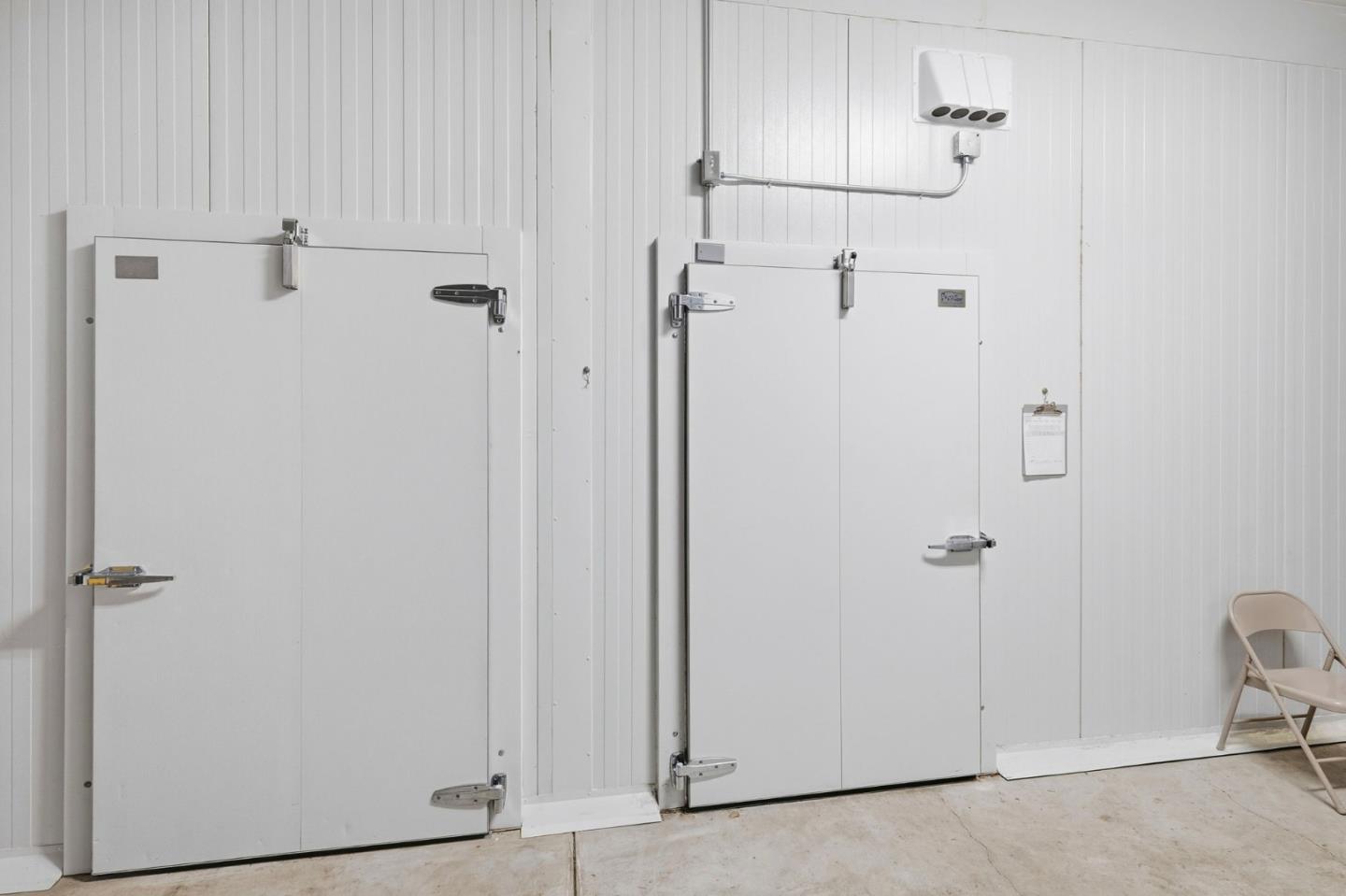 Detail Gallery Image 13 of 40 For 1035 17th Ave, Santa Cruz,  CA 95062 - – Beds | – Baths