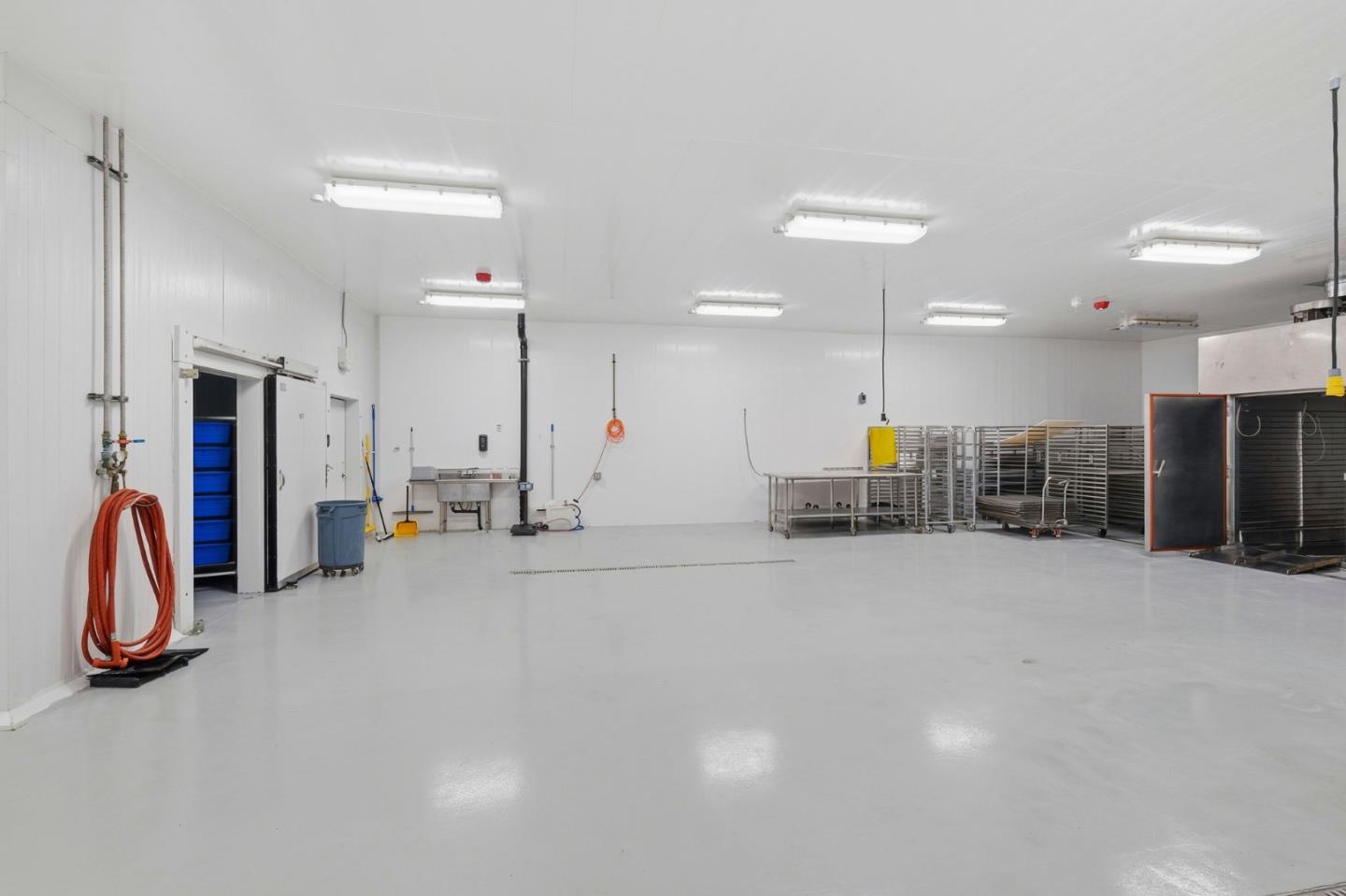 Detail Gallery Image 18 of 40 For 1035 17th Ave, Santa Cruz,  CA 95062 - – Beds | – Baths