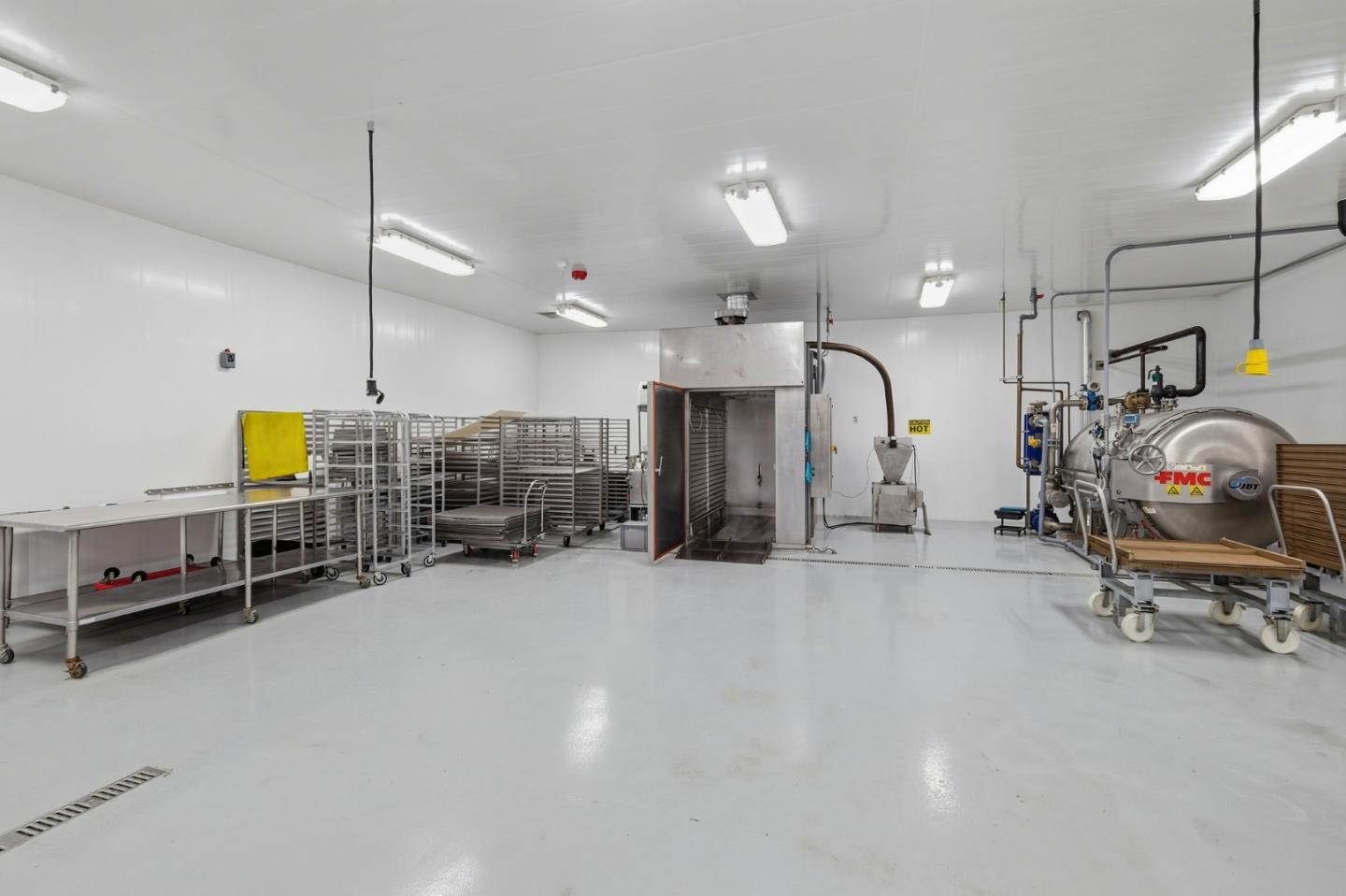 Detail Gallery Image 20 of 40 For 1035 17th Ave, Santa Cruz,  CA 95062 - – Beds | – Baths