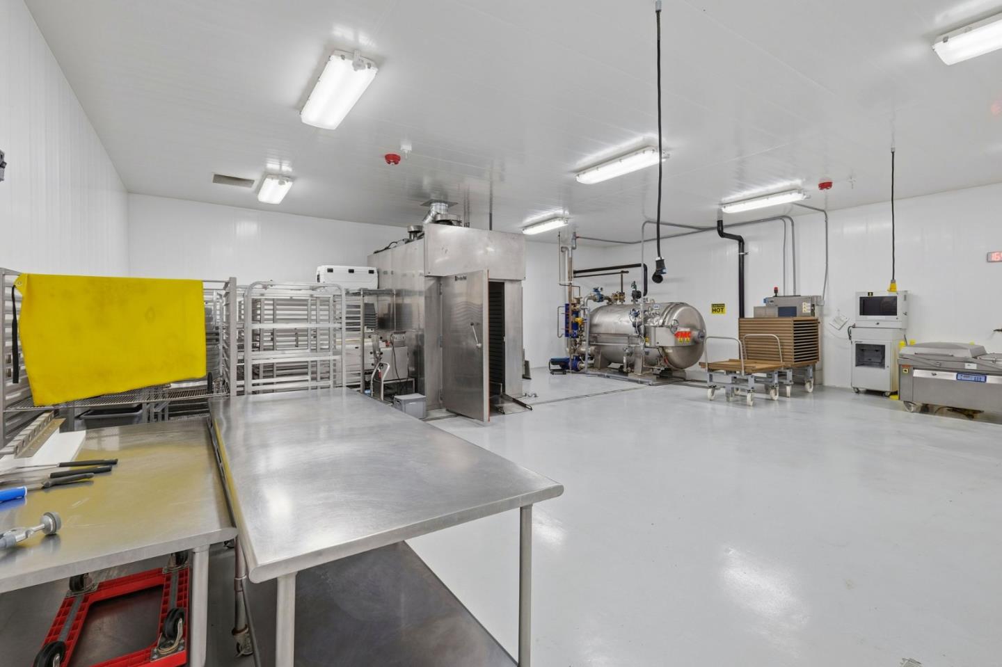 Detail Gallery Image 21 of 40 For 1035 17th Ave, Santa Cruz,  CA 95062 - – Beds | – Baths