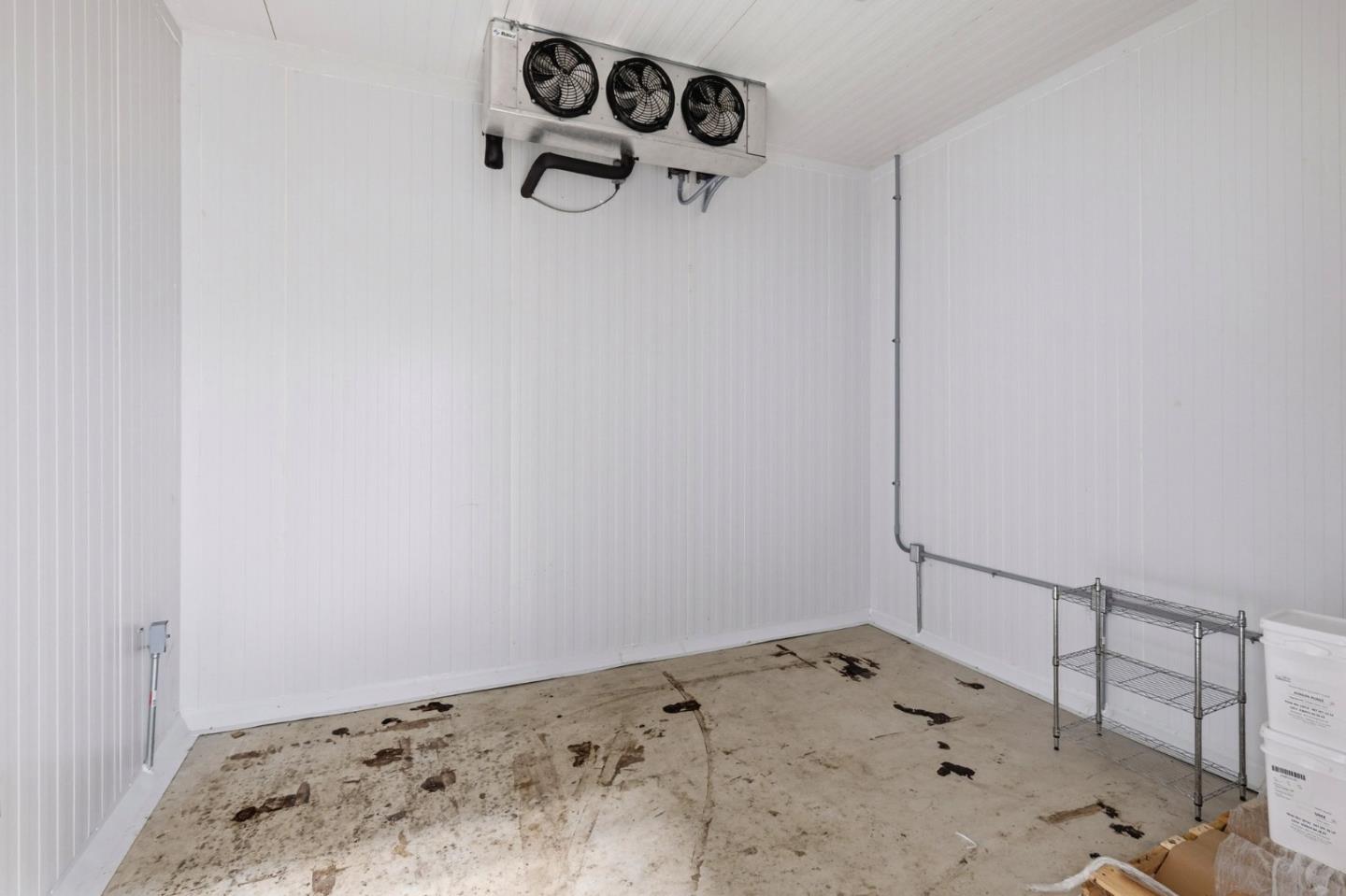 Detail Gallery Image 35 of 40 For 1035 17th Ave, Santa Cruz,  CA 95062 - – Beds | – Baths