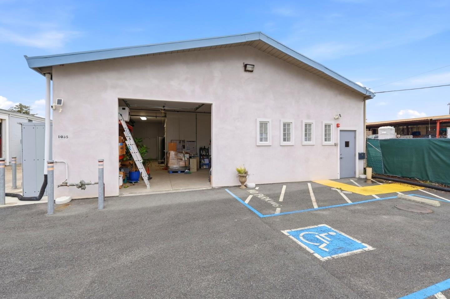 Detail Gallery Image 38 of 40 For 1035 17th Ave, Santa Cruz,  CA 95062 - – Beds | – Baths