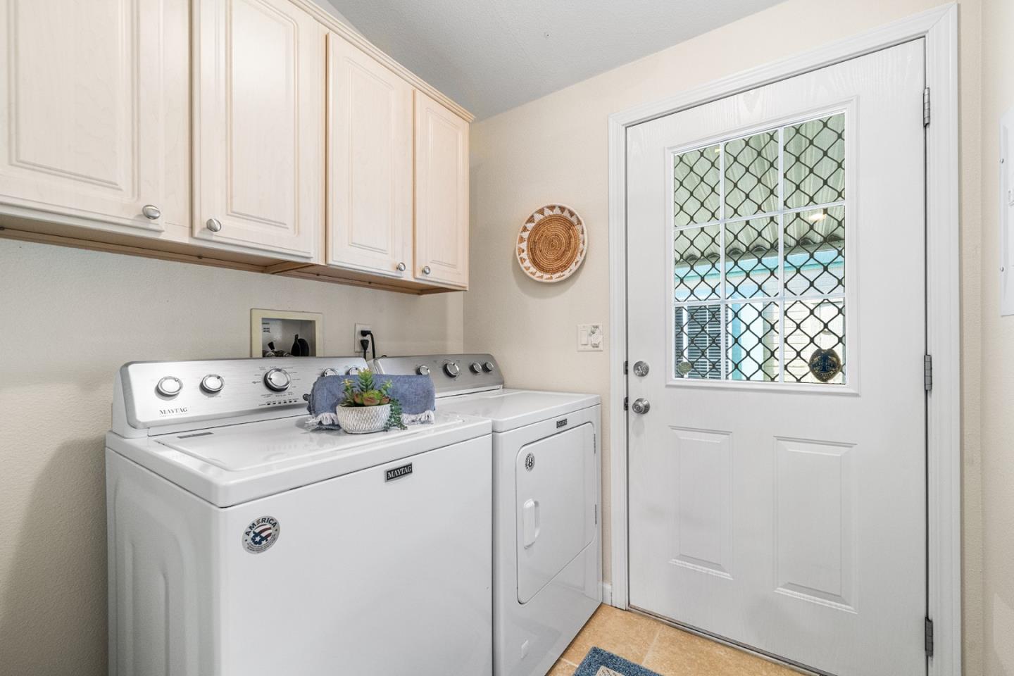 Detail Gallery Image 29 of 39 For 998 38th Ave #9,  Santa Cruz,  CA 95062 - 2 Beds | 2 Baths