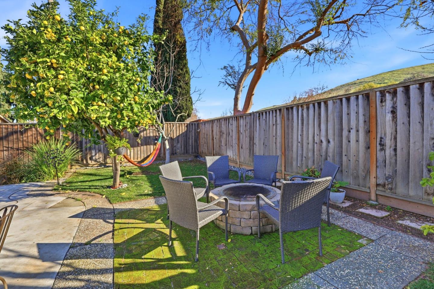 Detail Gallery Image 33 of 47 For 366 Curie  Drive Dr, San Jose,  CA 95119 - 5 Beds | 2/1 Baths