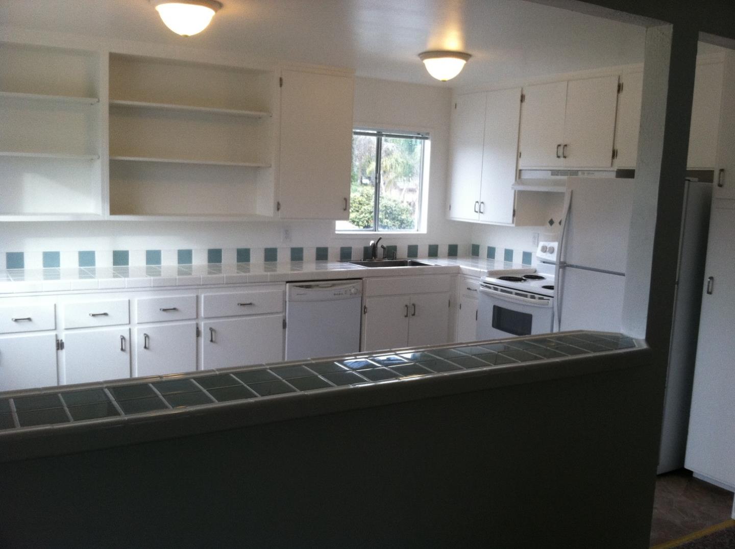 Detail Gallery Image 9 of 35 For 1790 48th Ave, Capitola,  CA 95010 - – Beds | – Baths