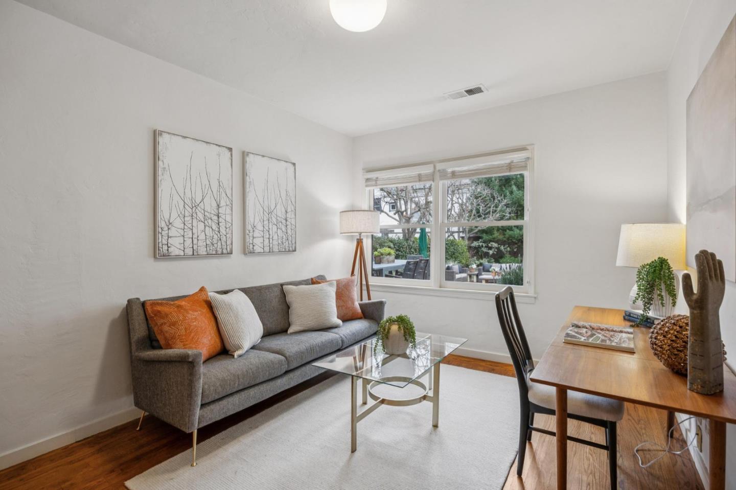 Detail Gallery Image 15 of 25 For 580 Lincoln Ave, Palo Alto,  CA 94301 - 3 Beds | 1 Baths