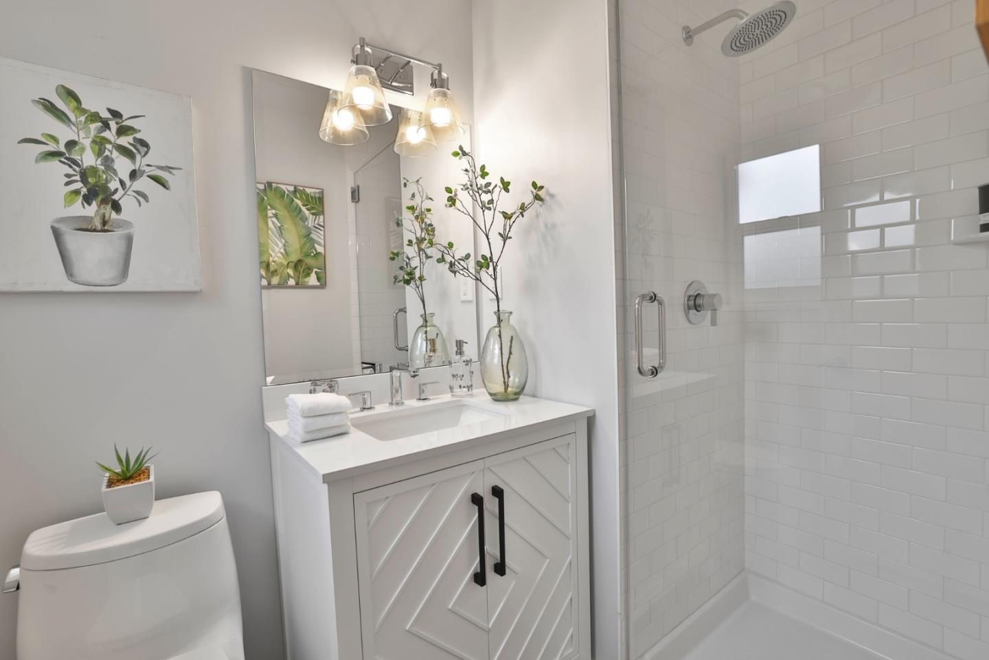 Detail Gallery Image 13 of 25 For 20087 Pacifica Dr, Cupertino,  CA 95014 - 3 Beds | 2 Baths