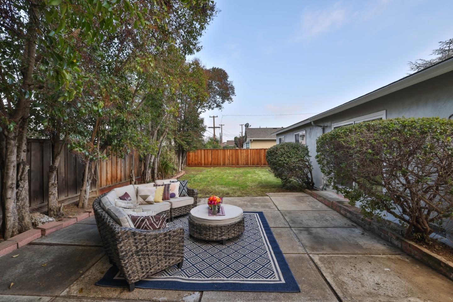 Detail Gallery Image 20 of 25 For 20087 Pacifica Dr, Cupertino,  CA 95014 - 3 Beds | 2 Baths