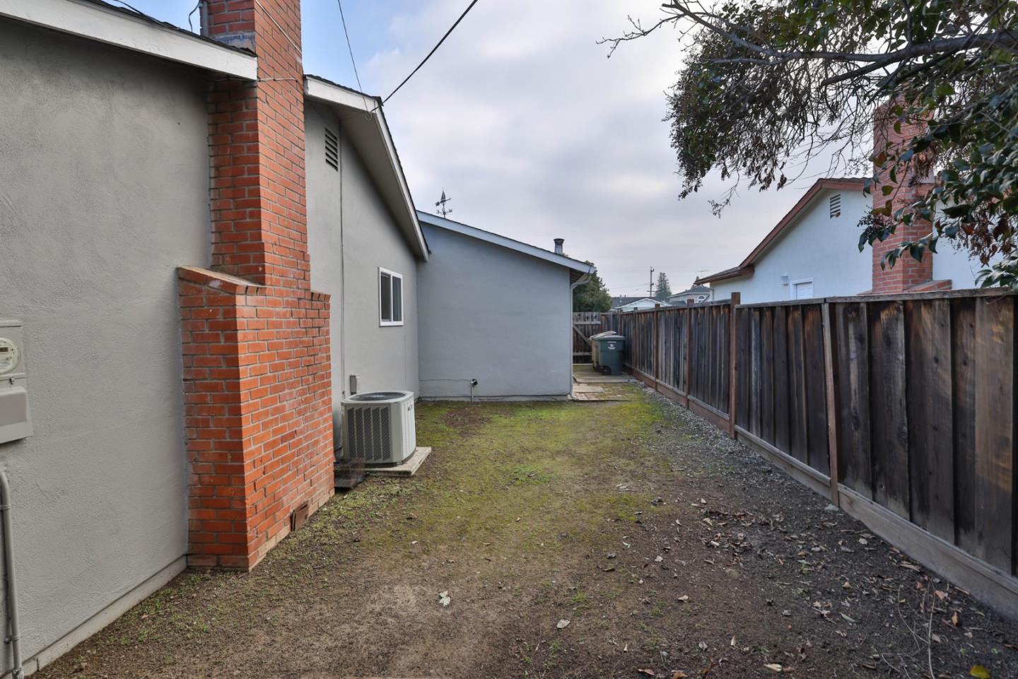 Detail Gallery Image 21 of 25 For 20087 Pacifica Dr, Cupertino,  CA 95014 - 3 Beds | 2 Baths