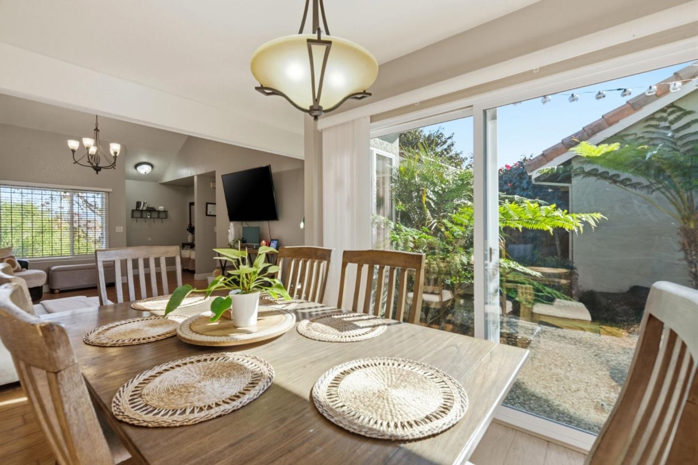 Detail Gallery Image 10 of 34 For 280 Crestview Dr, Watsonville,  CA 95076 - 2 Beds | 2 Baths