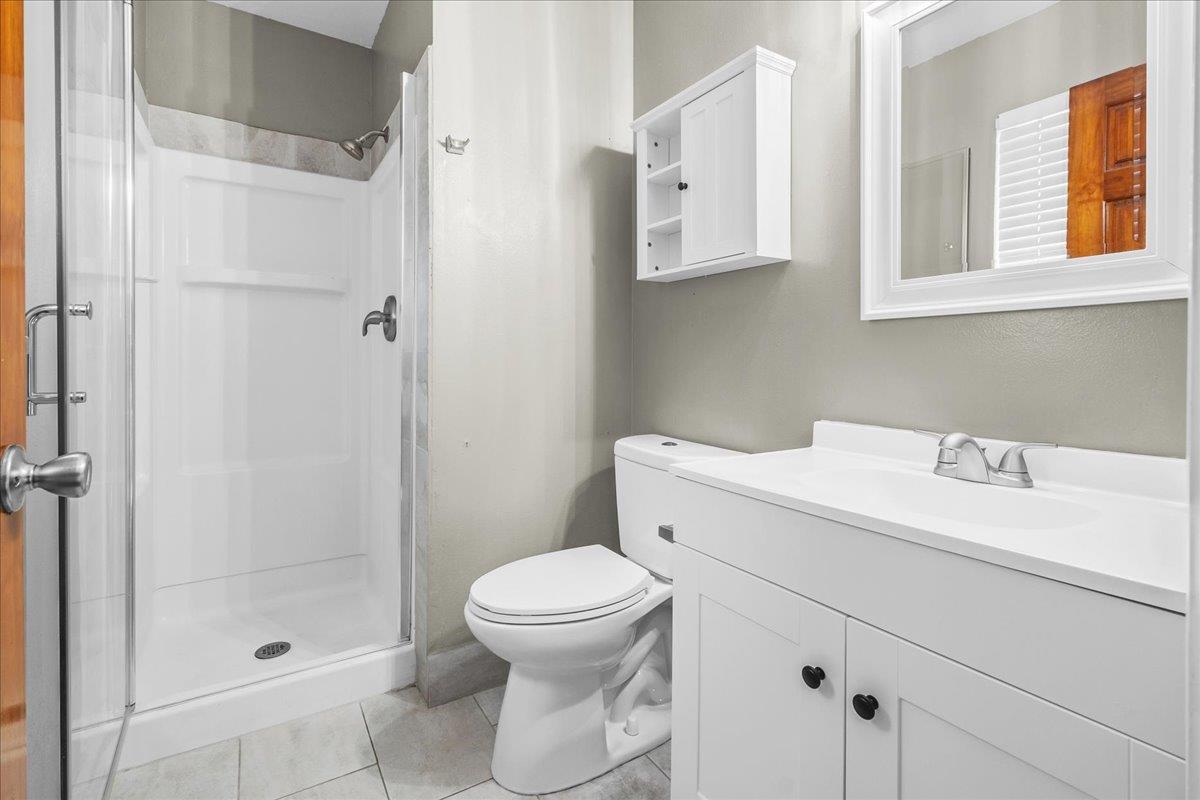 Detail Gallery Image 30 of 35 For 724 Circle Dr, Salinas,  CA 93905 - 3 Beds | 2 Baths