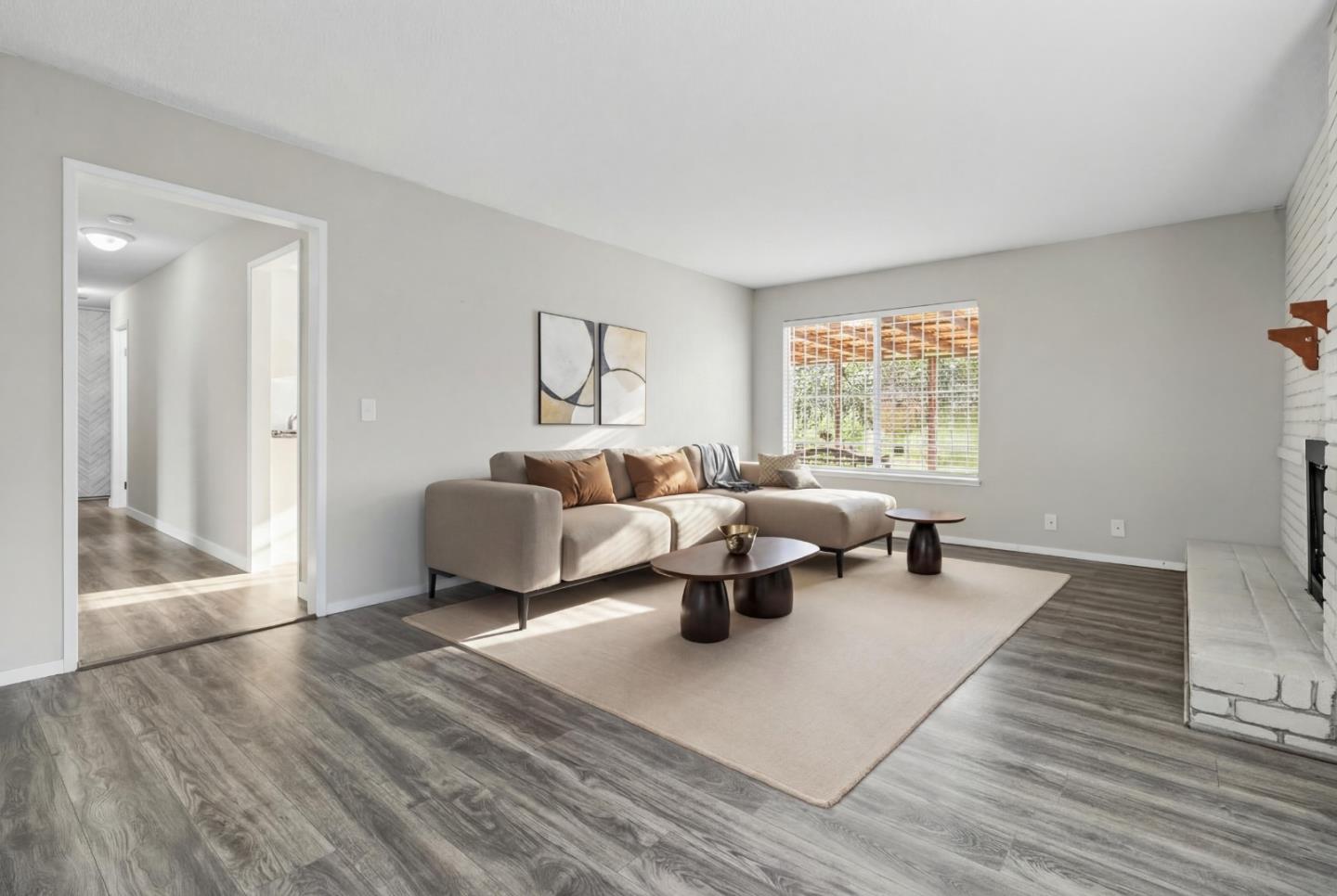 Detail Gallery Image 5 of 35 For 724 Circle Dr, Salinas,  CA 93905 - 3 Beds | 2 Baths