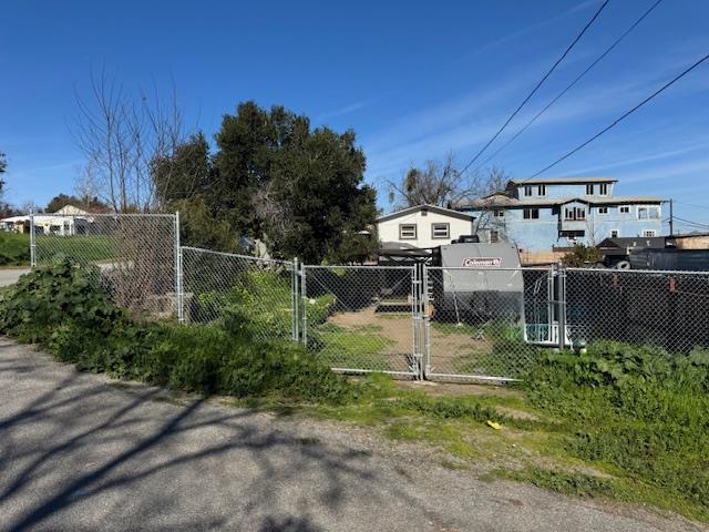 Detail Gallery Image 5 of 20 For 39 N Monterey St, Hollister,  CA 95023 - 2 Beds | 1 Baths