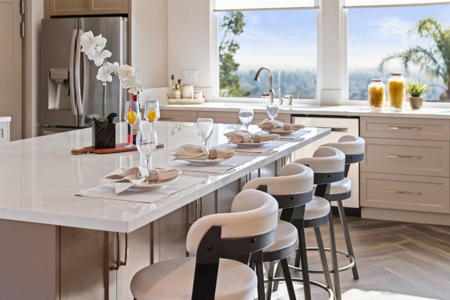 Detail Gallery Image 11 of 71 For 3645 El Grande Dr, San Jose,  CA 95132 - 4 Beds | 2/1 Baths