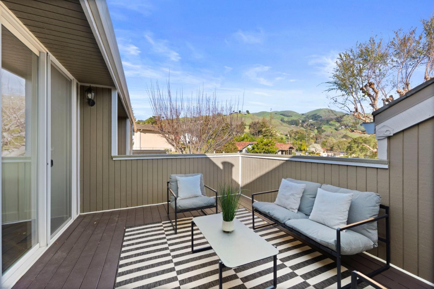 Detail Gallery Image 17 of 71 For 3645 El Grande Dr, San Jose,  CA 95132 - 4 Beds | 2/1 Baths