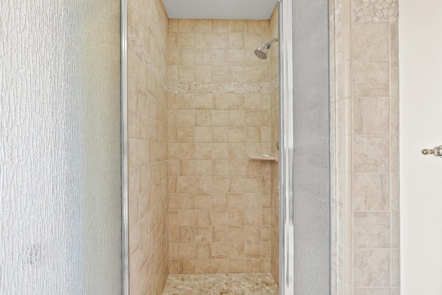 Detail Gallery Image 28 of 51 For 338 Monterey Dunes Way, Moss Landing,  CA 95039 - 3 Beds | 3 Baths