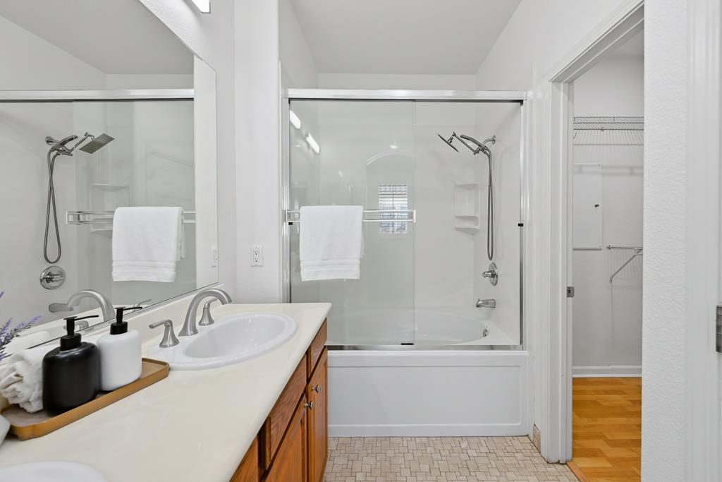 Photo #23: ML82032715 Listing: Photo #23