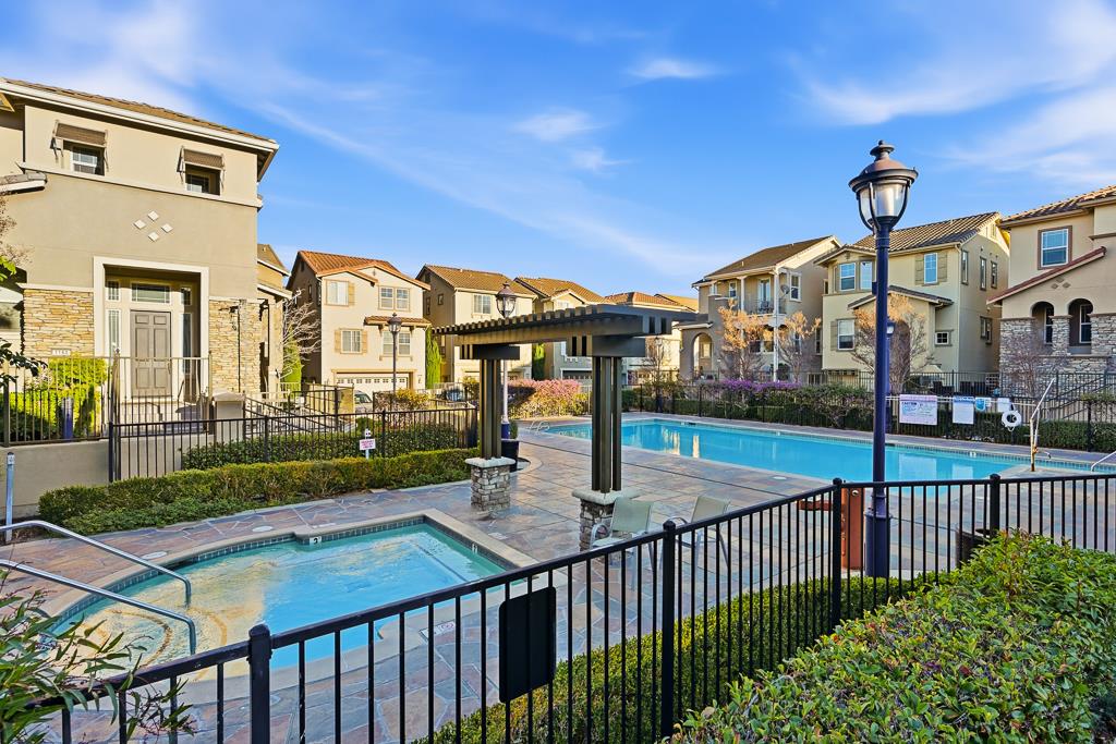 Photo #42: ML82032715 Listing: Photo #42