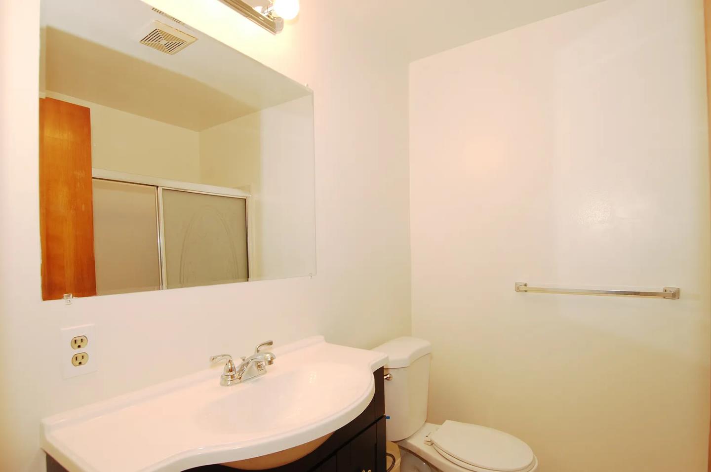 Detail Gallery Image 26 of 28 For 906-908 Haddon Dr, San Mateo,  CA 94402 - – Beds | – Baths