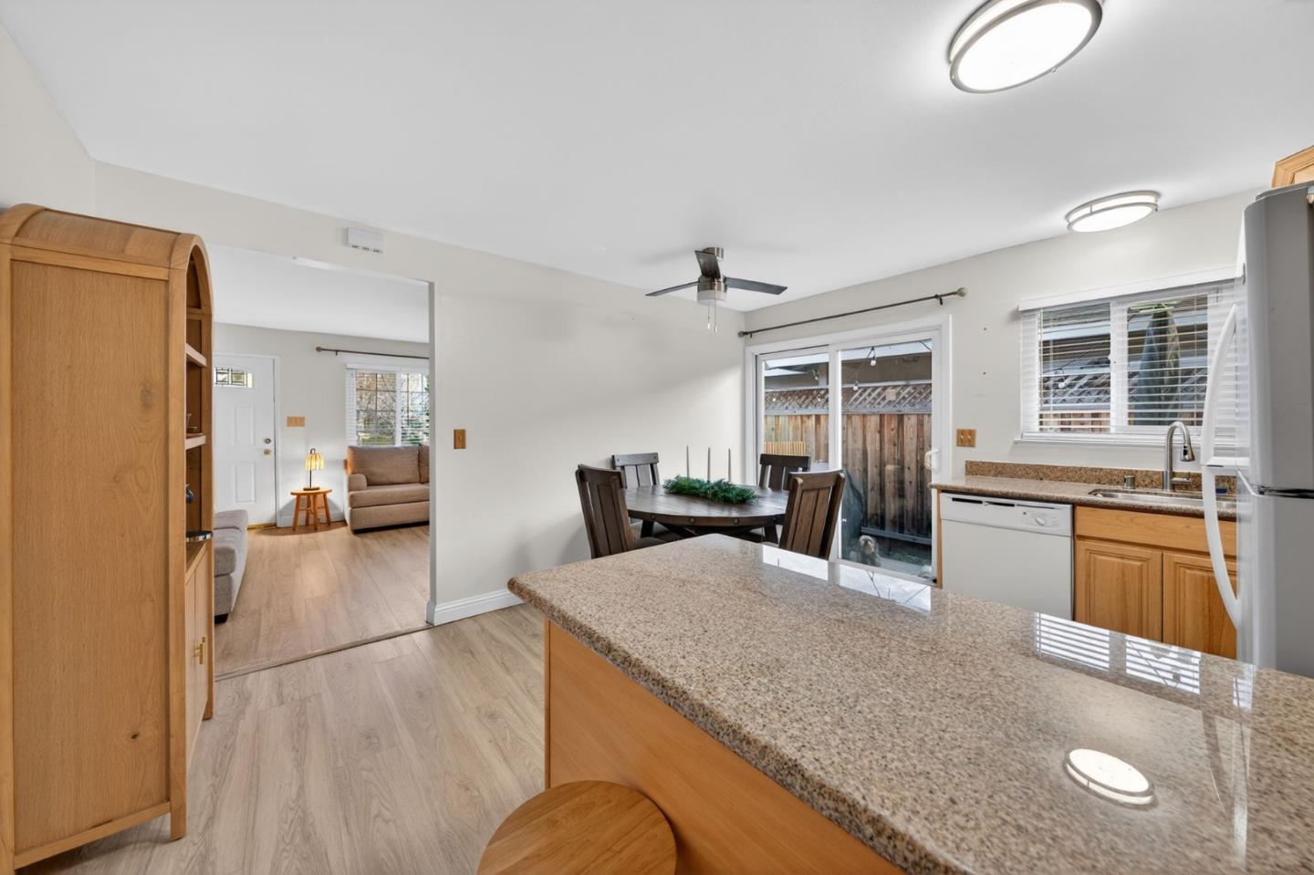 Detail Gallery Image 17 of 25 For 5663-5665 Beswick Dr, San Jose,  CA 95123 - 5 Beds | 3 Baths