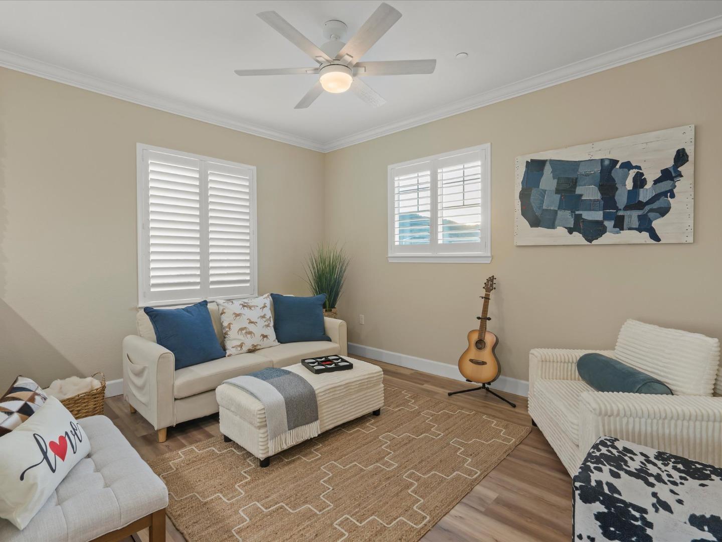 Detail Gallery Image 16 of 28 For 1702 Rosemary Dr, Gilroy,  CA 95020 - 5 Beds | 4/1 Baths