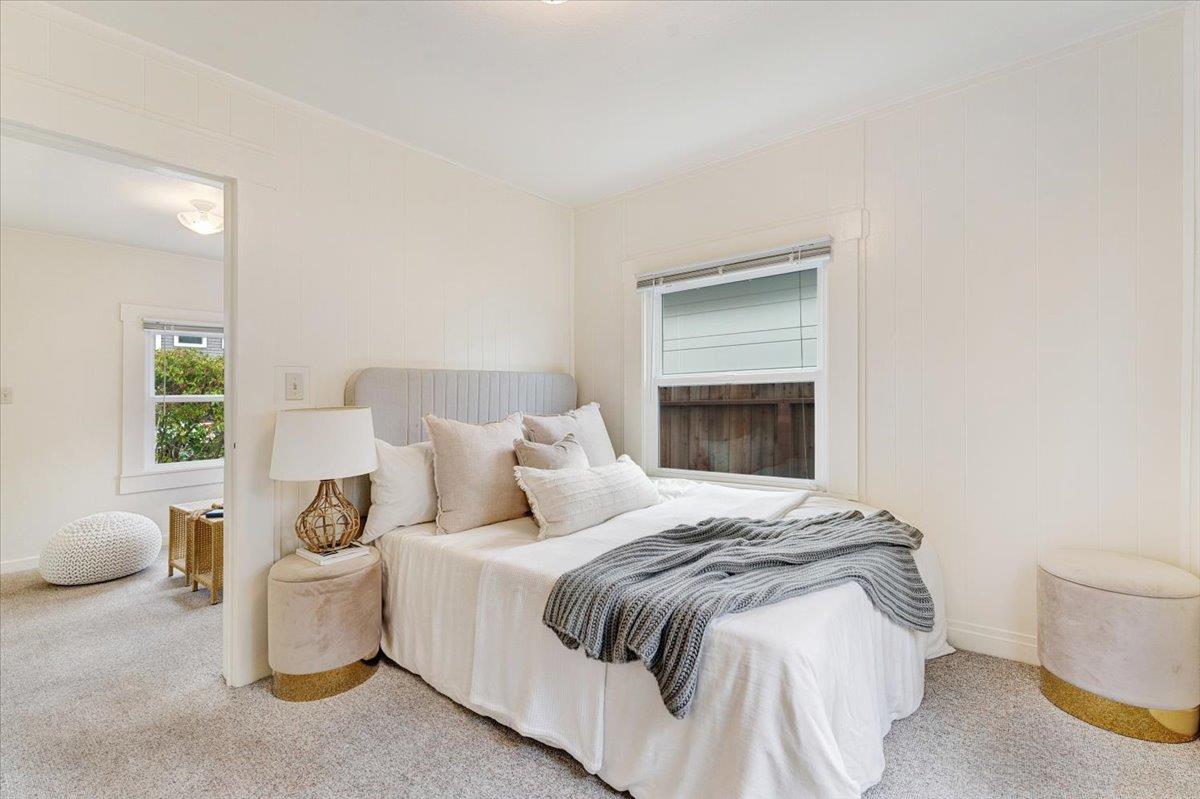 Detail Gallery Image 17 of 43 For 4605 Opal St, Capitola,  CA 95010 - 5 Beds | 3/1 Baths