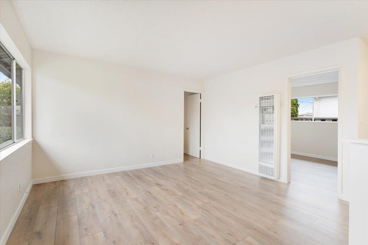 Detail Gallery Image 24 of 43 For 4605 Opal St, Capitola,  CA 95010 - 5 Beds | 3/1 Baths