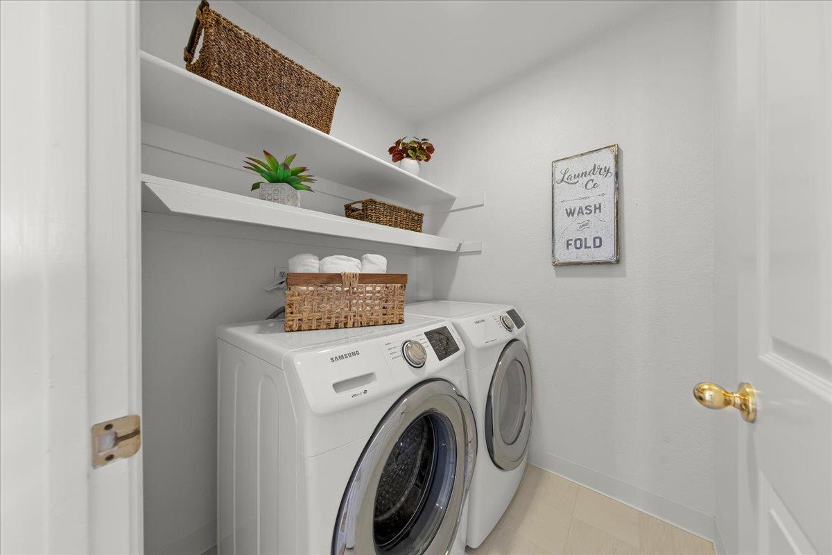 Detail Gallery Image 15 of 27 For 2392 N Main St #E,  Salinas,  CA 93906 - 1 Beds | 1 Baths