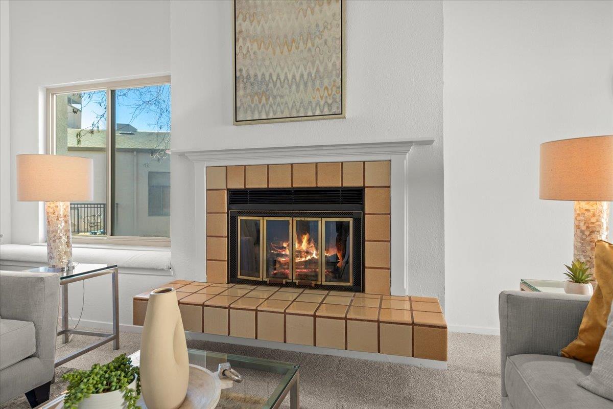 Detail Gallery Image 5 of 27 For 2392 N Main St #E,  Salinas,  CA 93906 - 1 Beds | 1 Baths