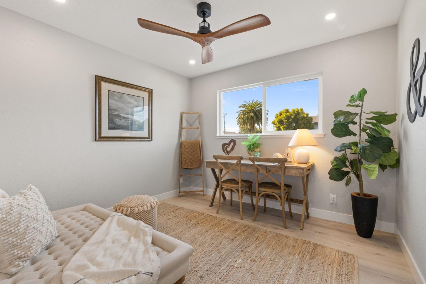 Detail Gallery Image 32 of 42 For 303 Filbert St, Half Moon Bay,  CA 94019 - 4 Beds | 2 Baths