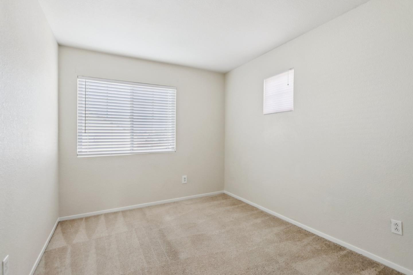 Detail Gallery Image 17 of 30 For 1706 Countrywood Ln, Tracy,  CA 95376 - 3 Beds | 2/1 Baths