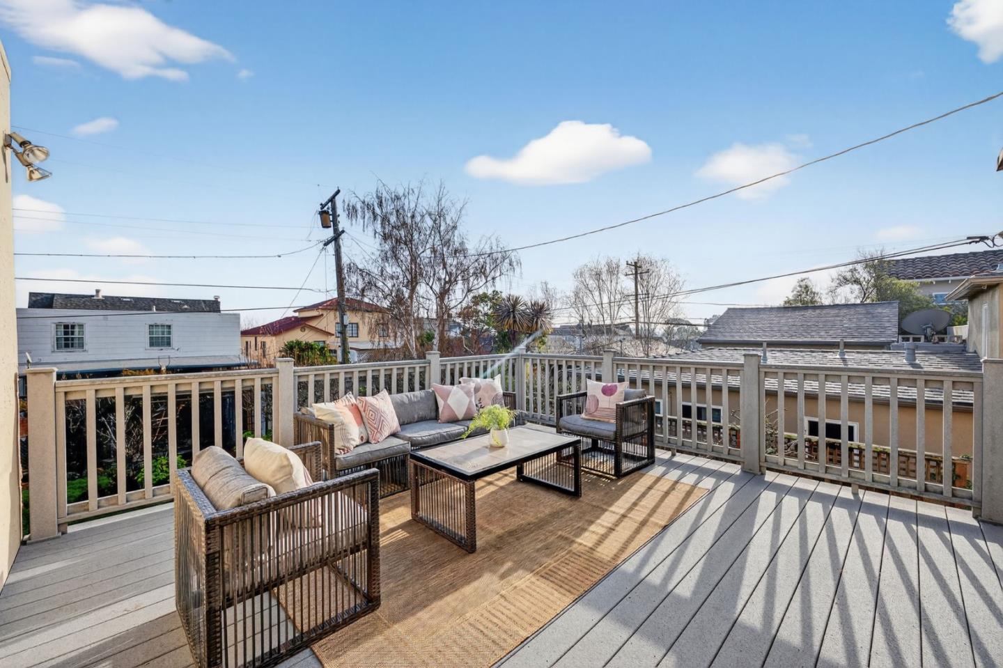 Detail Gallery Image 25 of 51 For 220 Palm Ave, Millbrae,  CA 94030 - 3 Beds | 2 Baths